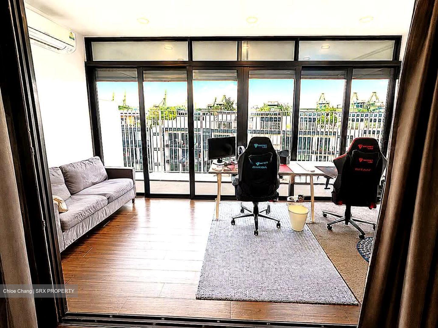 Village @ Pasir Panjang (D5), Condominium #581968621
